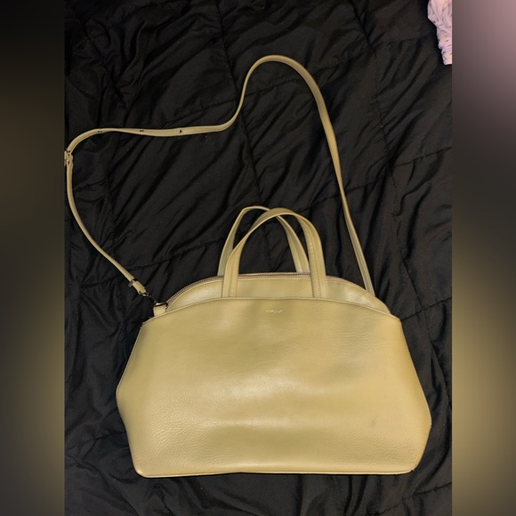 Matt and Nat Dwell Handbag, colour: Grass - Picture 4 of 7